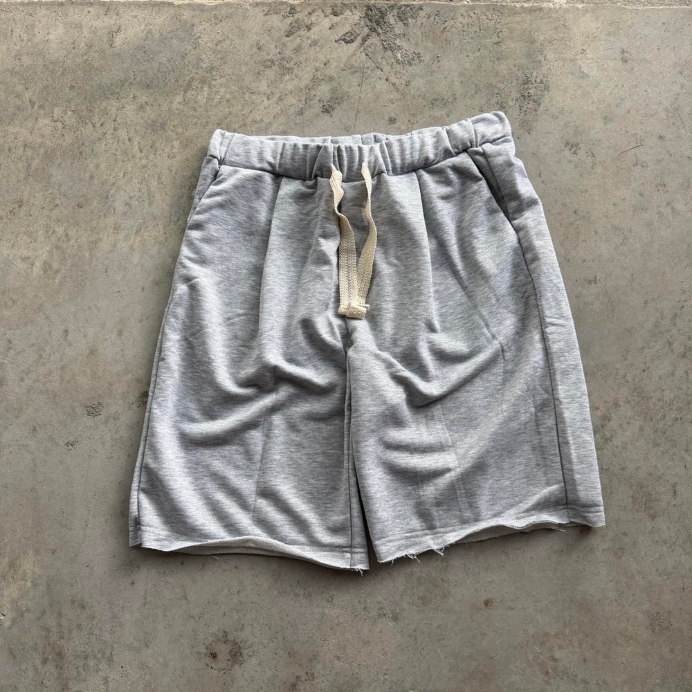 super baggy gray drawstring sweatshorts - Picture 2 of 8